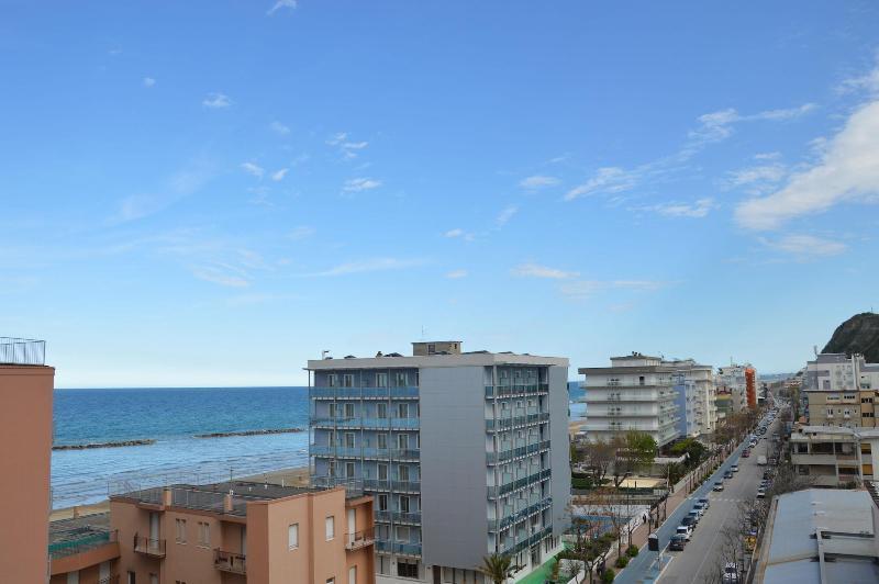 Hotel Caesar Πέζαρο Εξωτερικό φωτογραφία