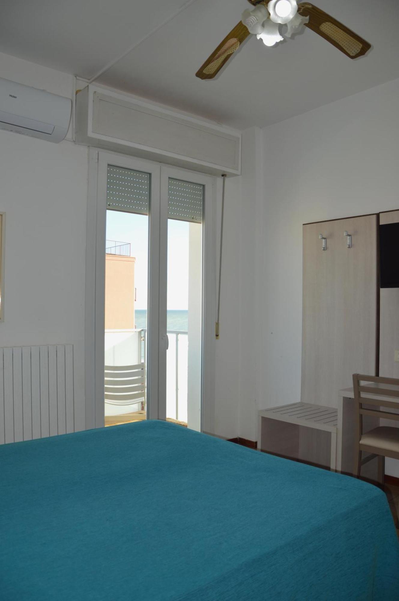 Hotel Caesar Πέζαρο Εξωτερικό φωτογραφία
