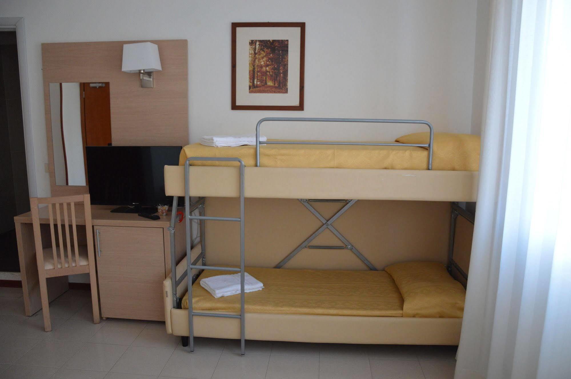 Hotel Caesar Πέζαρο Εξωτερικό φωτογραφία